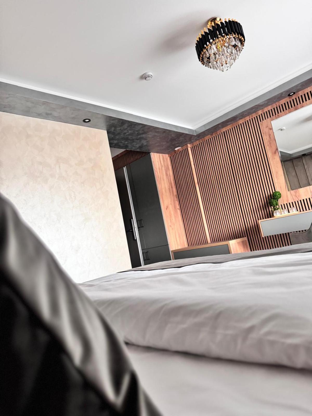 Hanul Domnesc Imperial Hotel & Spa Călan Buitenkant foto