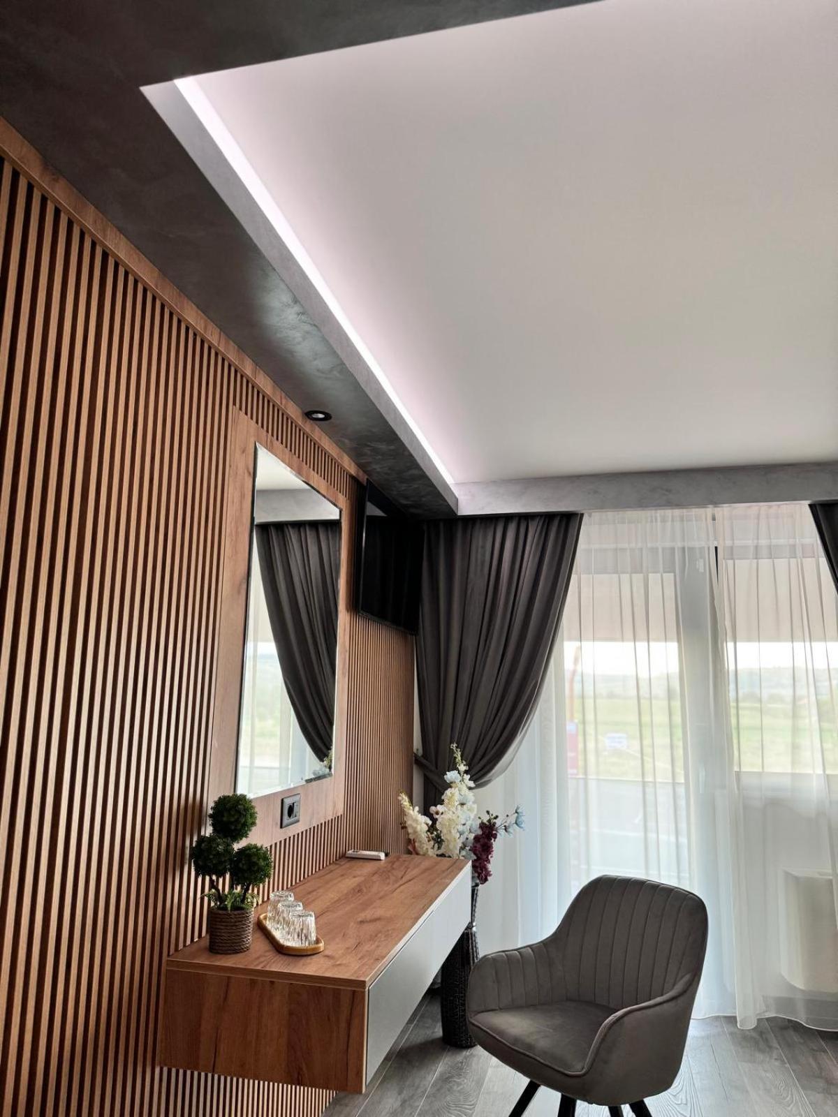 Hanul Domnesc Imperial Hotel & Spa Călan Buitenkant foto