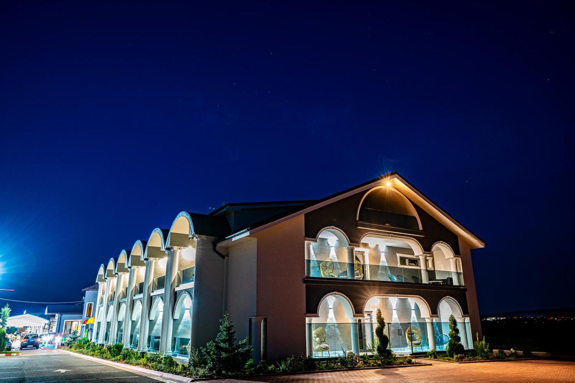 Hanul Domnesc Imperial Hotel & Spa Călan Buitenkant foto