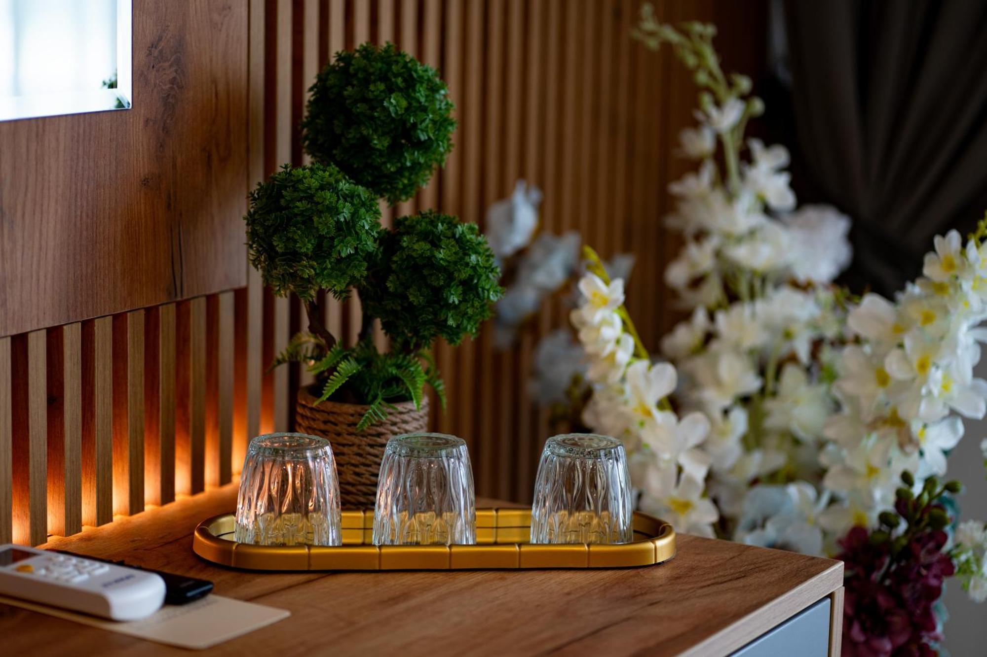 Hanul Domnesc Imperial Hotel & Spa Călan Buitenkant foto
